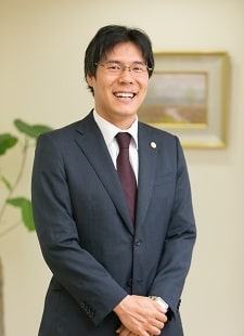弁護士 谷口友啓 Tomohiro Taniguchi
